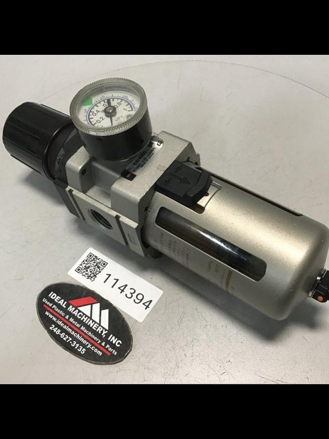 Used SMC Filter Regulator AW4000-04 USED