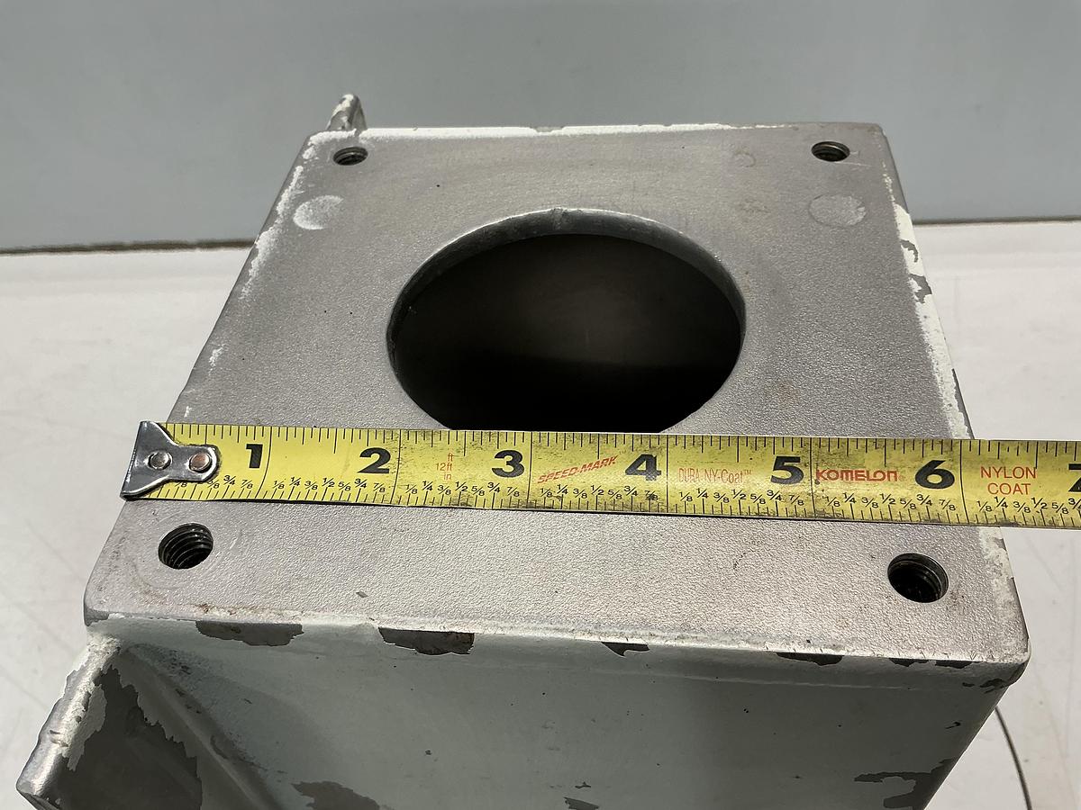 Used METAL FABRICATING NO MODEL NUMBER / NO TAG