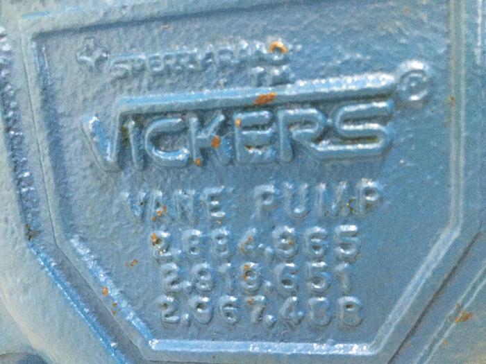 Used VICKERS Vane Pump 3525V25E1486DC22R Used