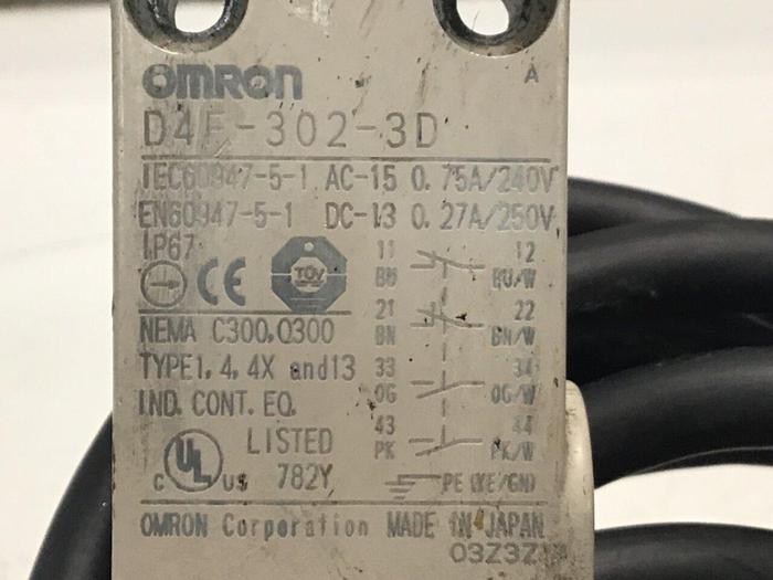 Used OMRON Limit Switch D4F-302-3D #128321