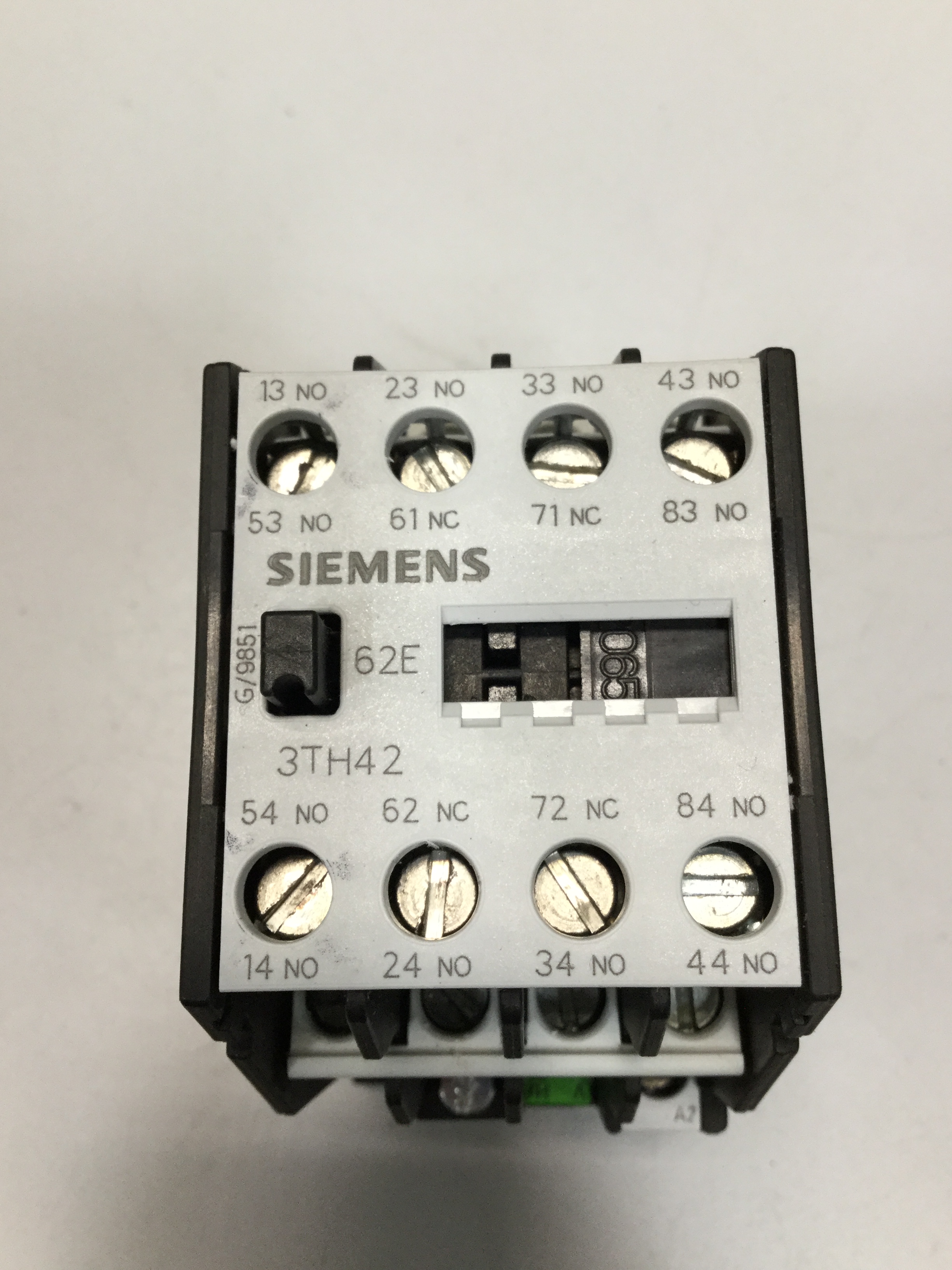 Used SIEMENS Contactor Relay 3TH4262-0A USED