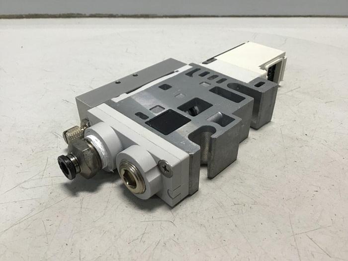 Used KOGANEI Solenoid Valve PB24C-37W #122226