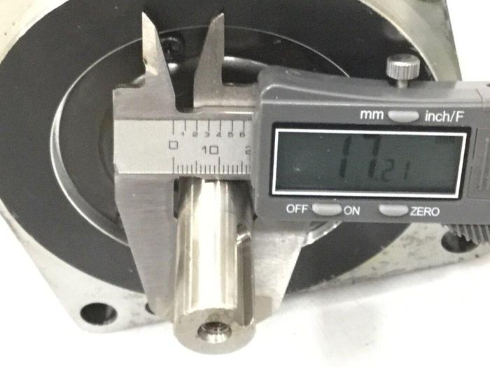 Used YASKAWA AC Servo Motor SGMP-15AWYR12 #107404