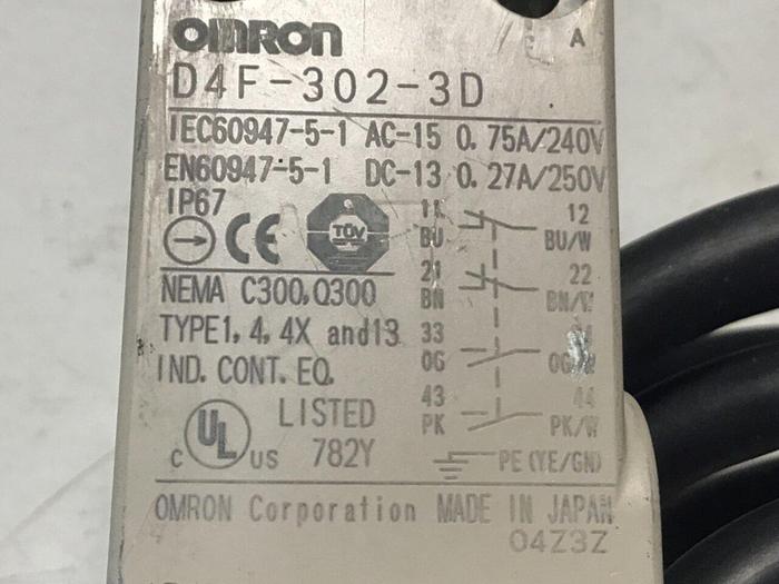 Used OMRON Limit Switch D4F-302-3D #128317