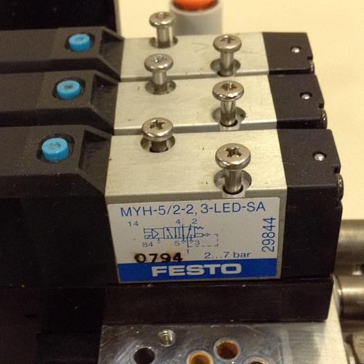 Used FESTO Control Block w/ Valves VIMP-MINI-1/8-8-SA #70609