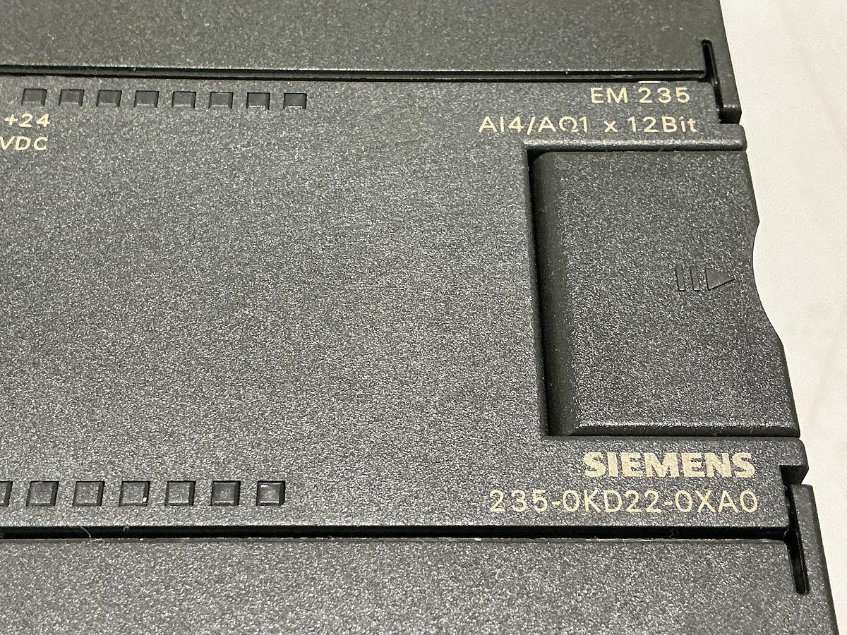 Used SIEMENS  6ES7 216-2AD23-0XB0
