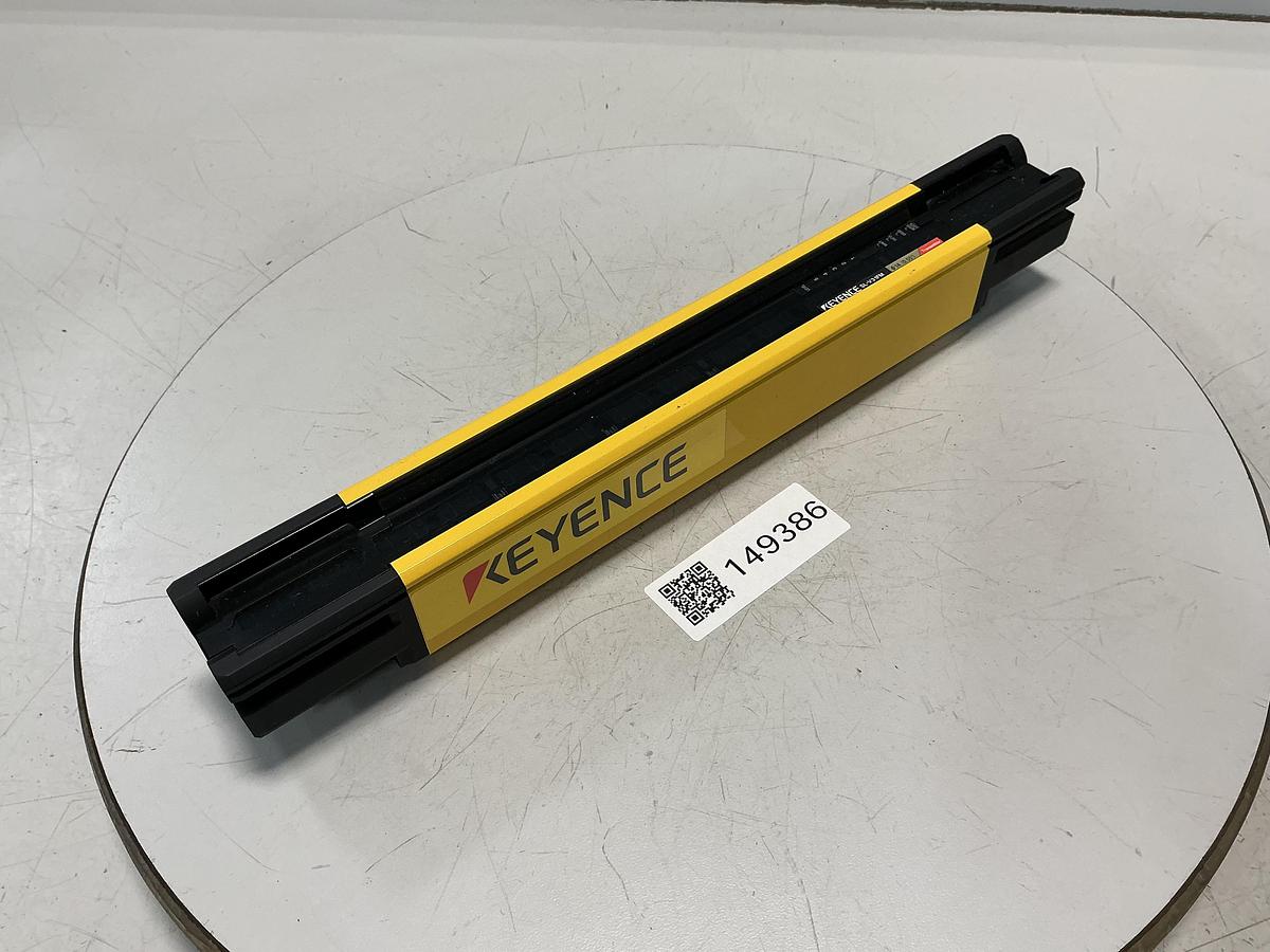 Used KEYENCE SL-V31FM-T