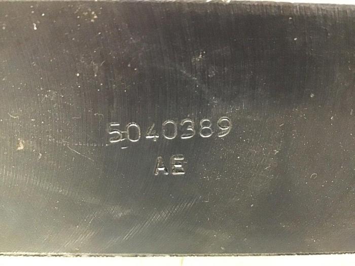 Used CINCINNATI MILACRON Sliding Platen Shoe 5040389 #132407