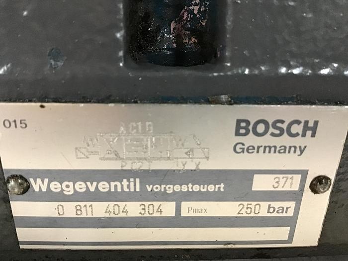 Used BOSCH Servo Valve 0 811 404 616 Used #145582