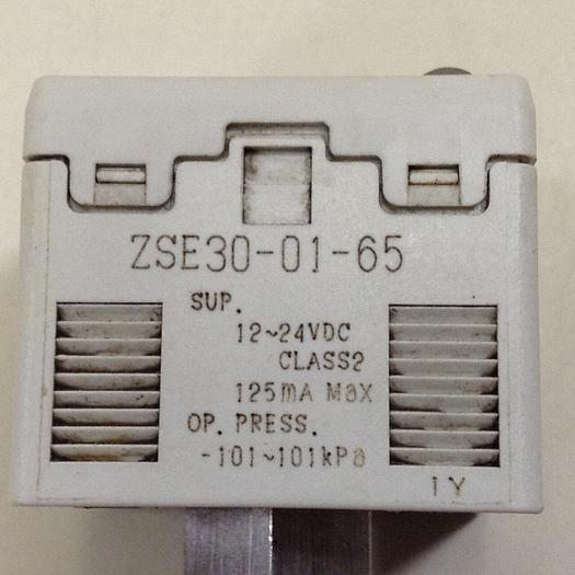 Used SMC Digital Pressure Switch ZSE30-01-65 #84728