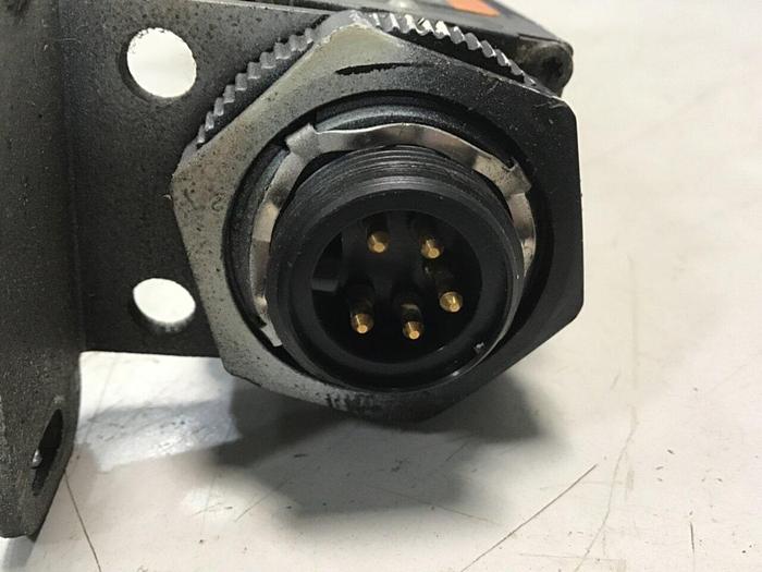 Used BANNER ENGINEERING Light Curtain MSE2824 #140709