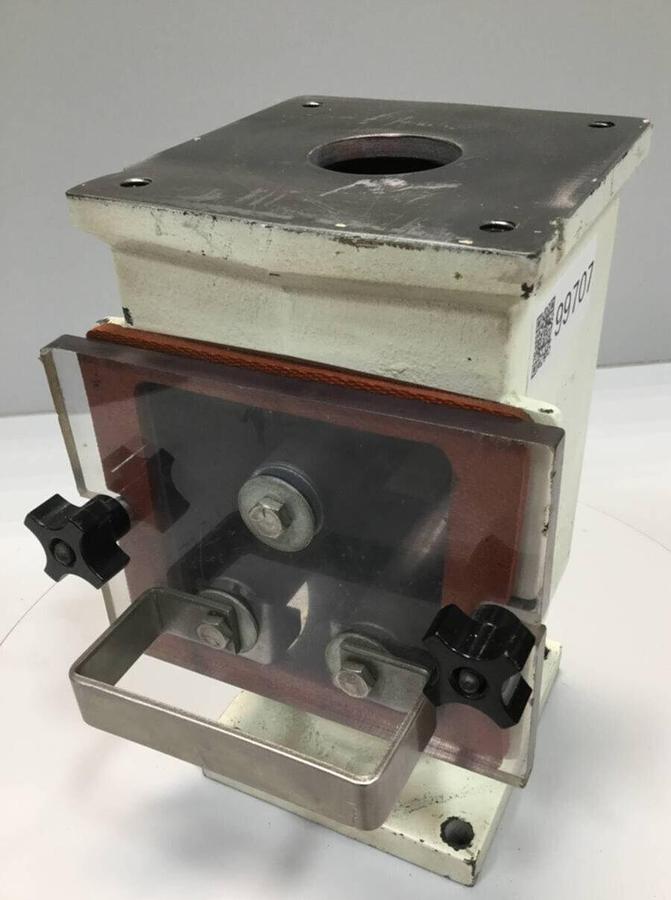 Used INDUSTRIAL MAGNETICS Drawer Magnet 5C1529-0166 USED