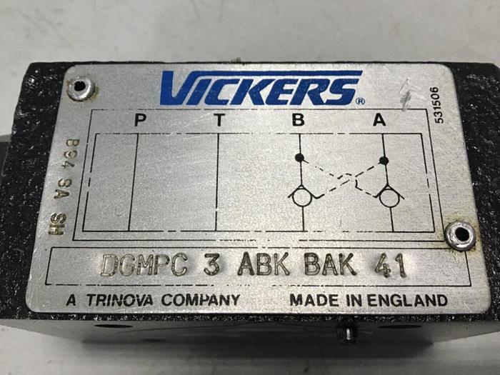 Used VICKERS Check Valve DGMPC 3 ABK BAK 41 #132026