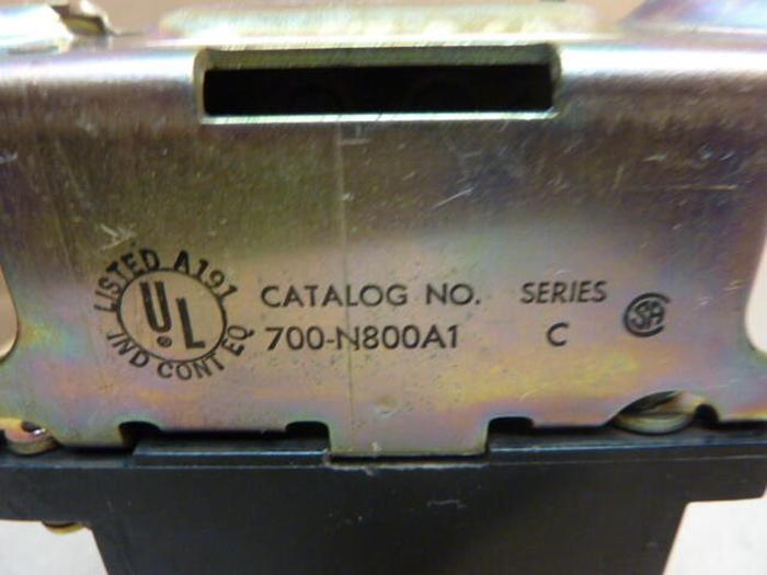 Used ALLEN BRADLEY AC Relay 700-N800A1 SER C #35939