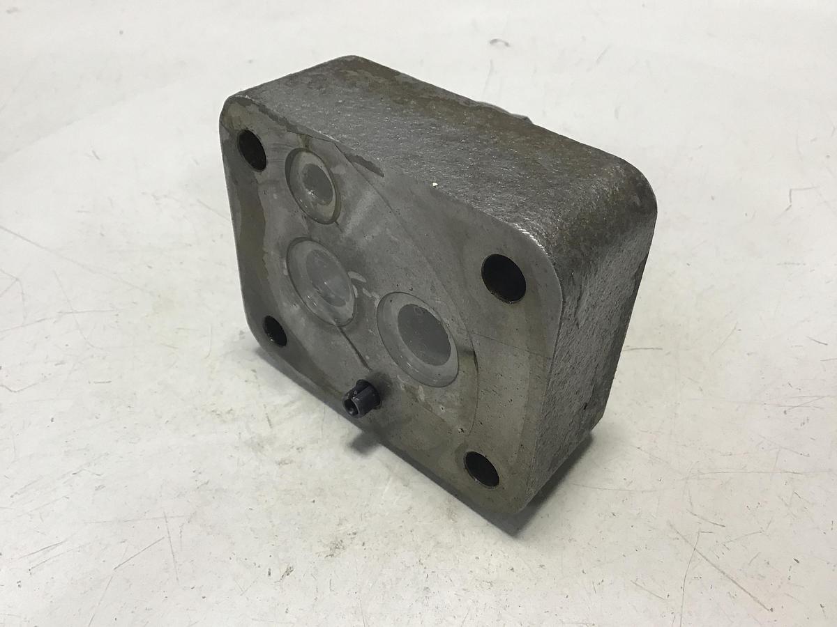 Used VICKERS C2PG-805-S3-10 Valve Used