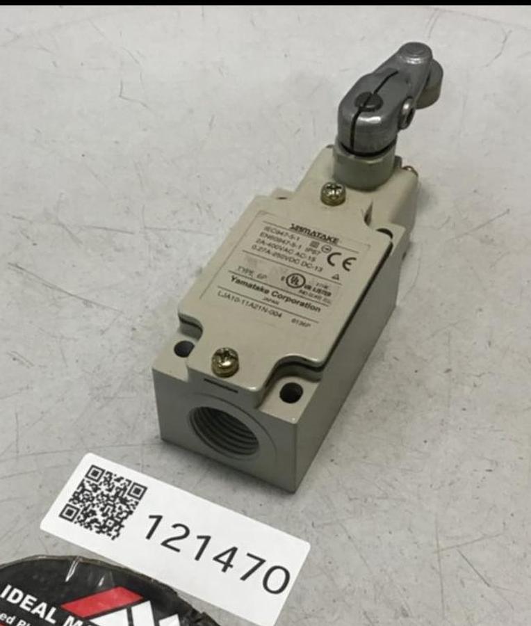 Used YAMATAKE Limit Switch LJA10-11A21N-004 USED