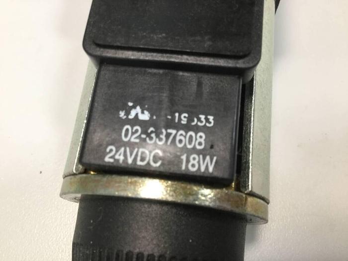 Used VICKERS Directional Valve DG4V3S7AMUHL760EN490 #98842