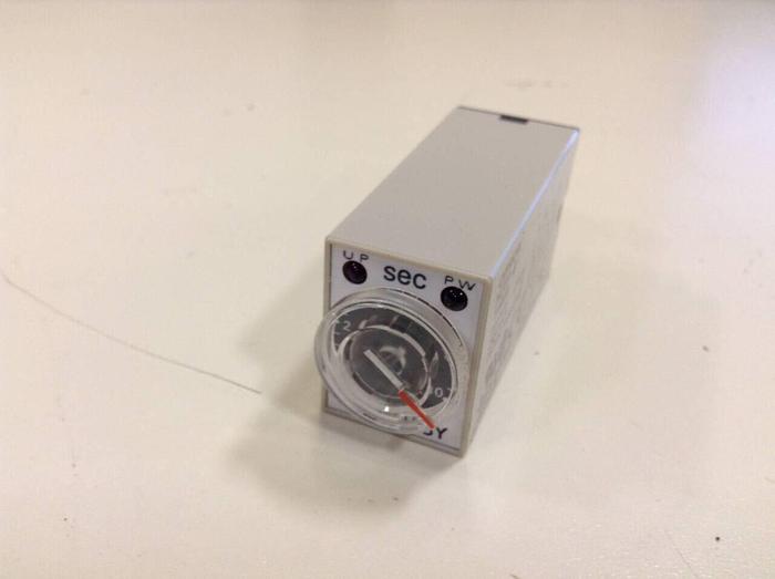 OMRON Timer H3Y-4-10 SECOND #79509