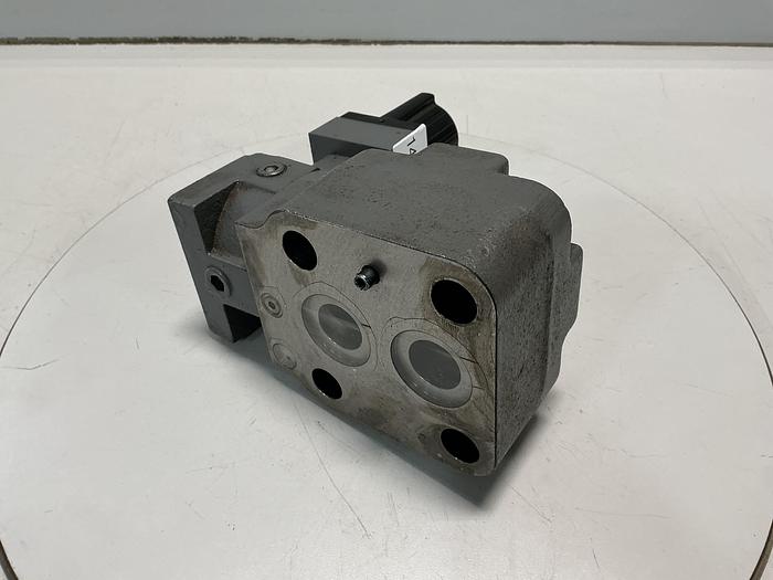 Used VICKERS TCG20-06-BYD4L-11