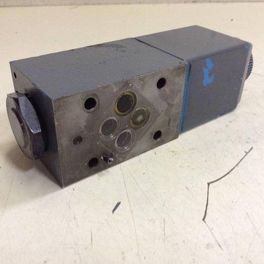 Used VICKERS Directional Hydraulic Valve DG4V322AMUHL760 Used