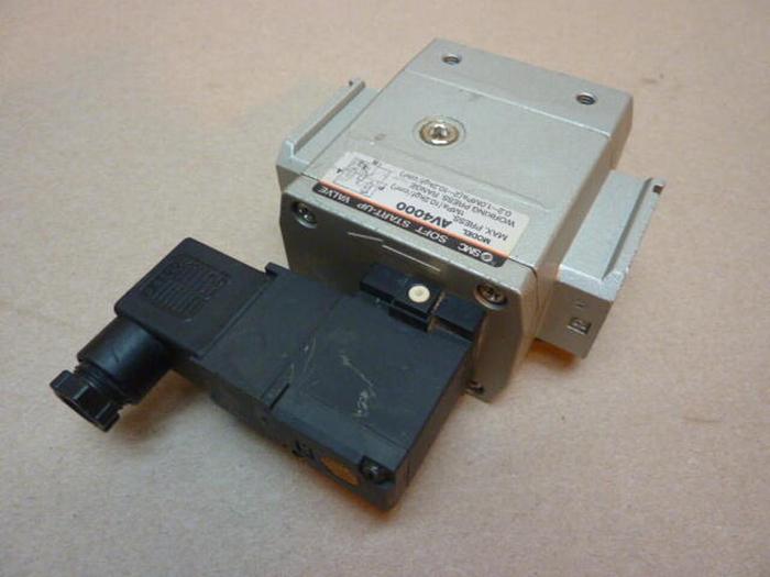 Used SMC Start Up Valve AV4000 #34787