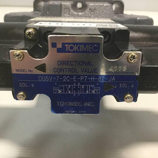 Used TOKIMEC Directional Control Valve DG5V-7-2C-E-P7-H-82-JA #95304