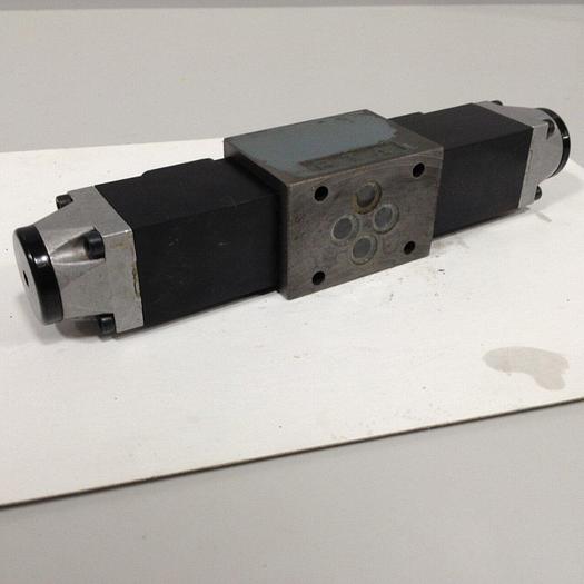 Used REXROTH Solenoid Valve 4WE6J51/AG24N9K4/MR #89802