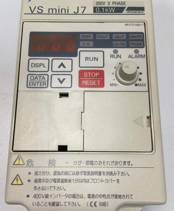 Used YASKAWA VS Mini J7 Inverter CIMR-J7AA20P1 USED