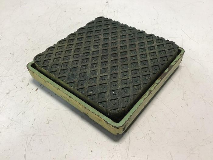 Used BILZ Leveling Mount Pad 5 x 5 BNV110 Used