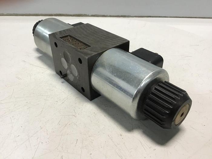 Used BOSCH Relief Valve 9810231459 081WV06P1V1091WS024/00D51 Used