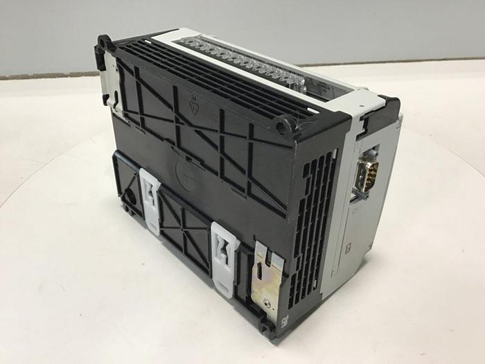 Used ALLEN BRADLEY MicroLogix Base Unit 1764-24BWA SER B USED