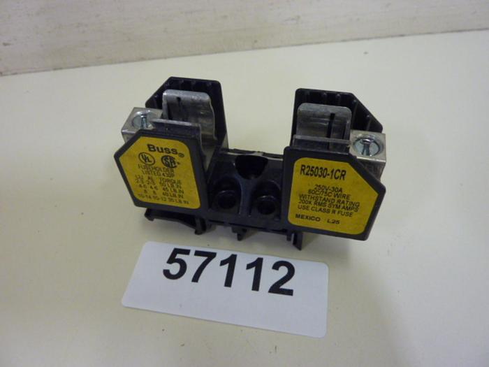 Used BUSSMANN 30 Amp Fuse Holder R25030-1CR #57112