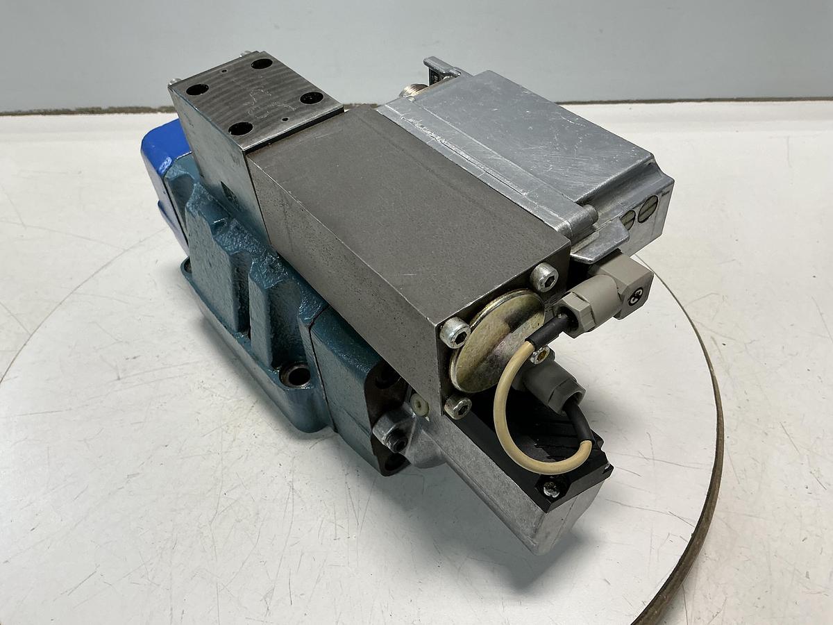 Used BOSCH 0811404303