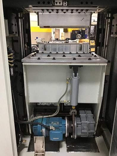 Used BRANSON PLASTIC JOINING Vibration Welder VW2 Used