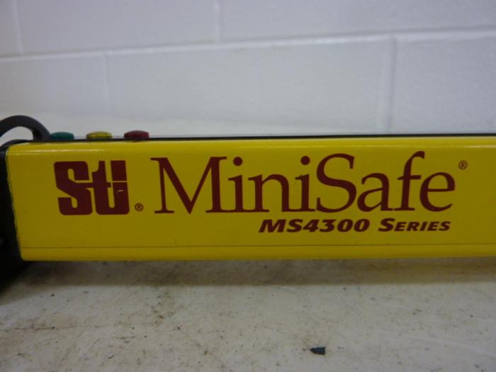 Used STI Light Curtain Transmitter MS4320BX #60007