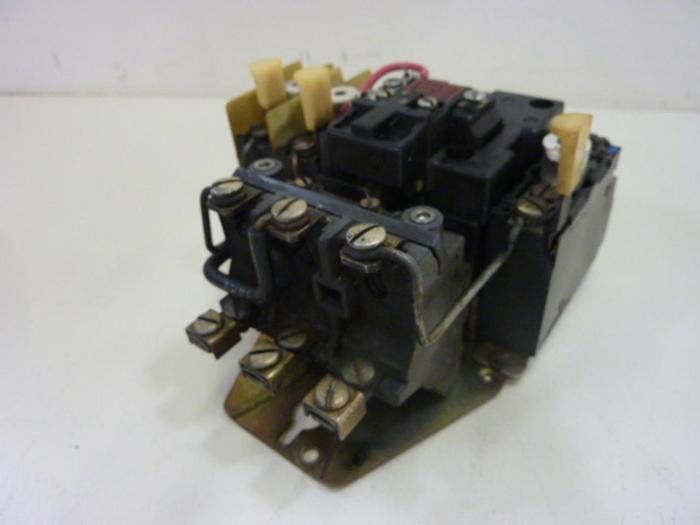 Used ALLEN BRADLEY Motor Starter Size 1 709-BOD103 SER K #46780