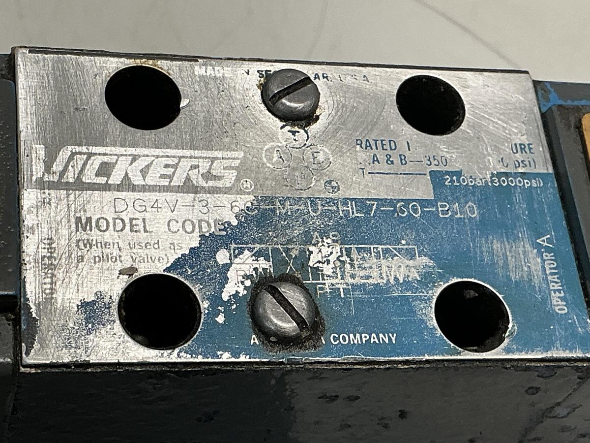 Used VICKERS DG4V-3-6C-M-U-HL7-60-B10