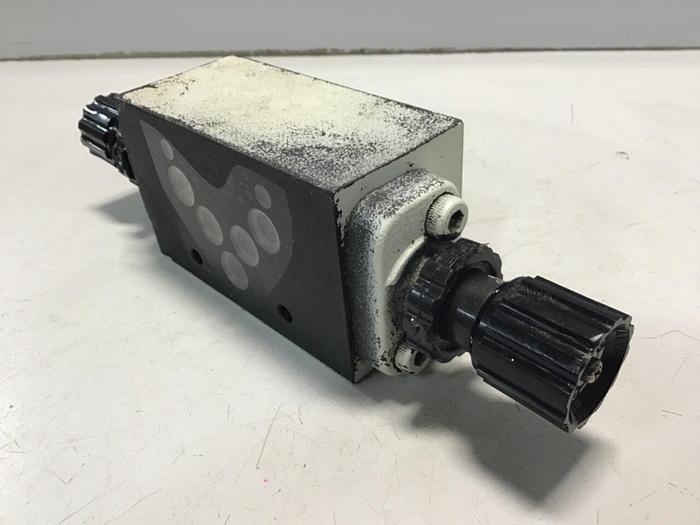 Used YUATSU SEIKO Modular Valve TMC-03-W-X-K-T50 #132082