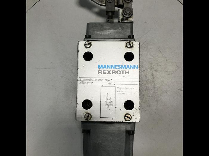 Used MANNESMANN REXROTH 54WMRA10D32YBW Solenoid Valve Used #145406