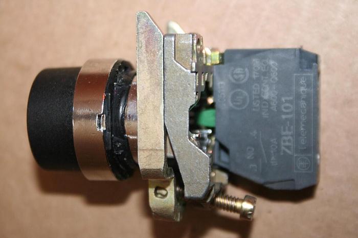 Used TELEMECANIQUE Lock LOK-5 Used