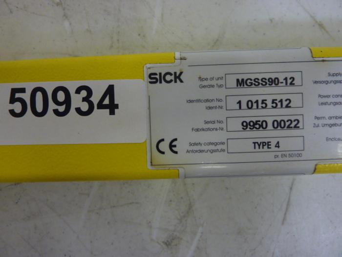 Used SICK OPTIC ELECTRONIC Light Curtain Sender MGSS90-12 #50935