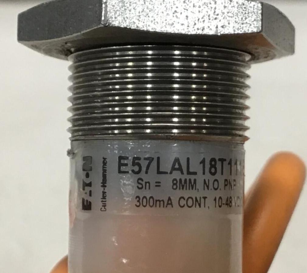 Used EATON CORP Proximity Switch E57LAL18T111EP USED