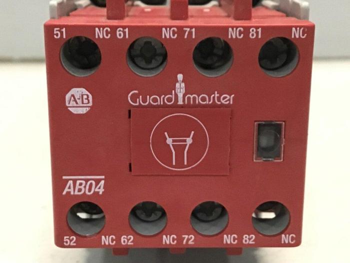 Used ALLEN BRADLEY Contactor 100S-C09DJ14BC SER A #113685