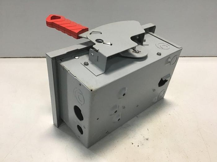 Used SIEMENS 30 Amp Safety Disconnect Switch HNF361 VBII #137846