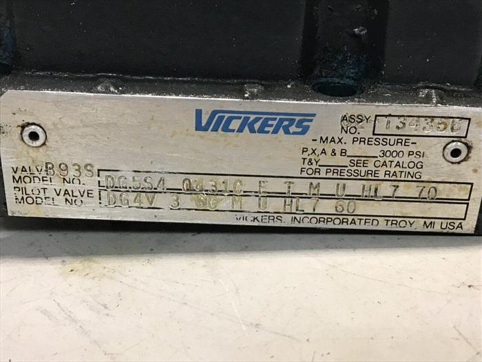 Used VICKERS Valve DG5S40431CETMUHL770 B1370 #142443