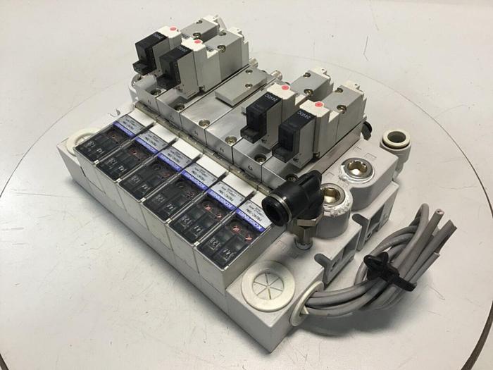 Used KOGANEI Manifold w/ Valves PBM6P-9W #120984