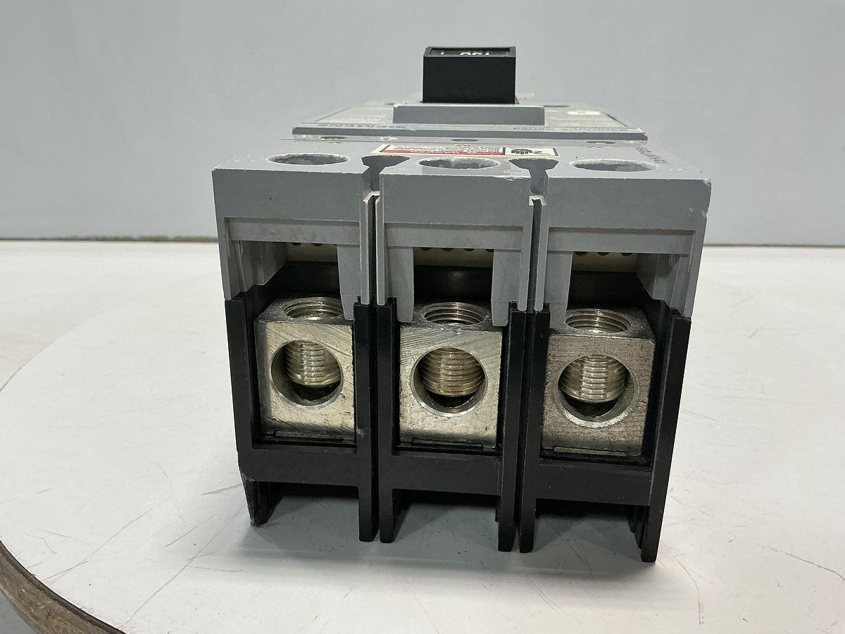 Used SIEMENS FXD63A150