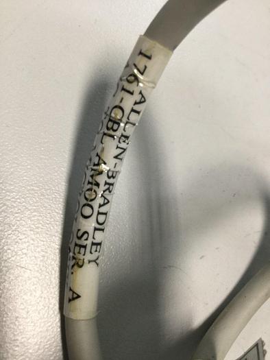 Used ALLEN BRADLEY Cable 1761-CBL-AMOO #102009