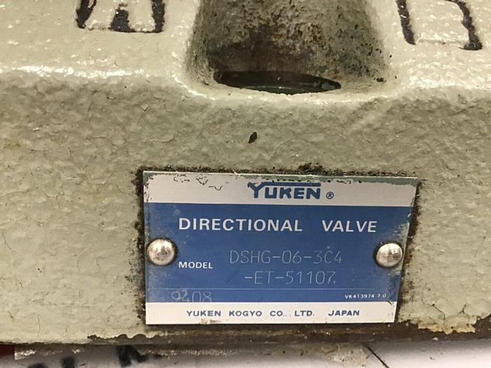 Used YUKEN Directional Control Valve DSHG-06-3C4-ET-51107 #135547
