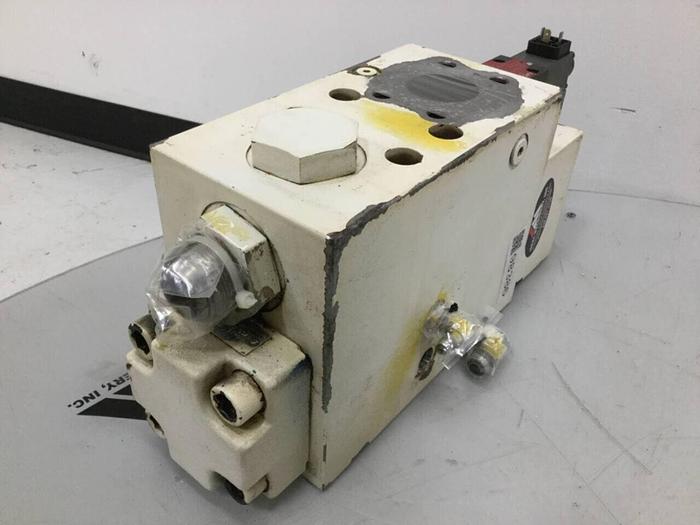 Used HYDROLUX Process Control Injection Unit Manifold VDPN320779 Used